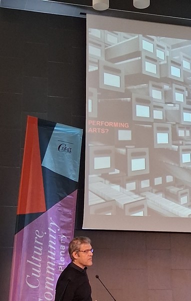 Patrick Primavesi bei seiner Präsentation 